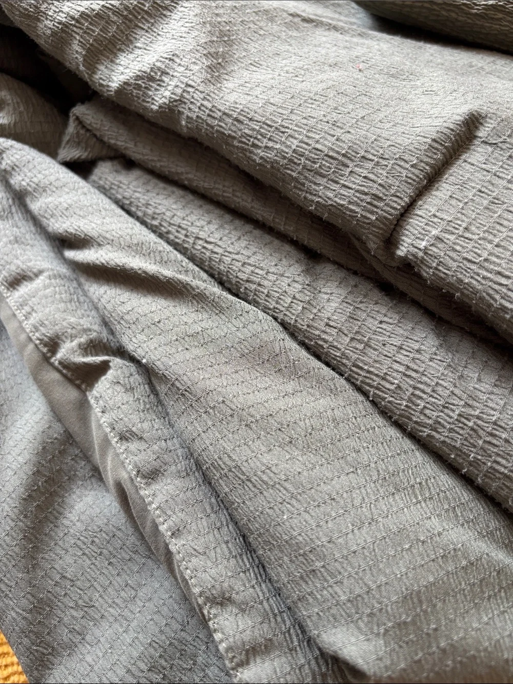 Room Essentials King Sized Blanket + 1 Standard Sham